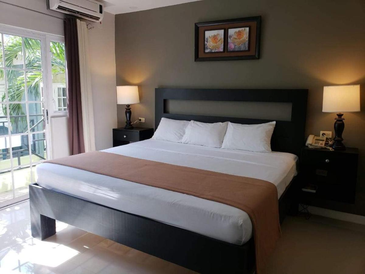 Christar Villas Hotel Kingston Eksteriør billede