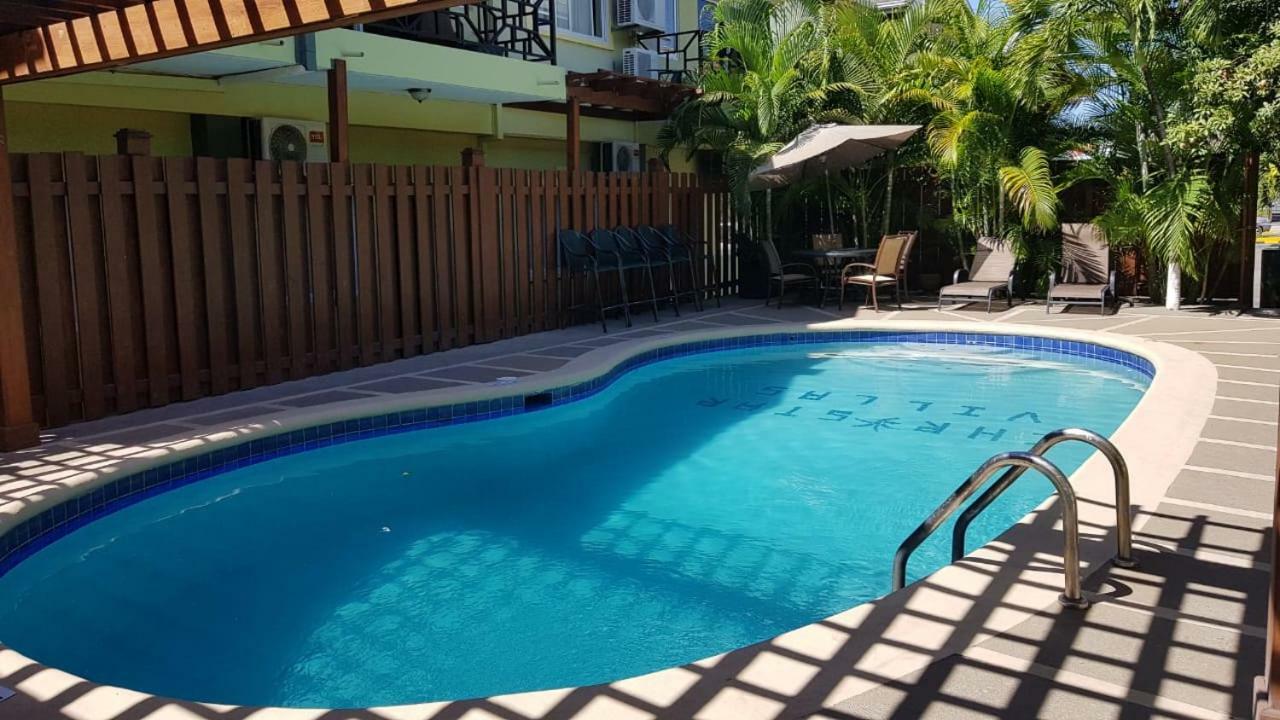 Christar Villas Hotel Kingston Eksteriør billede